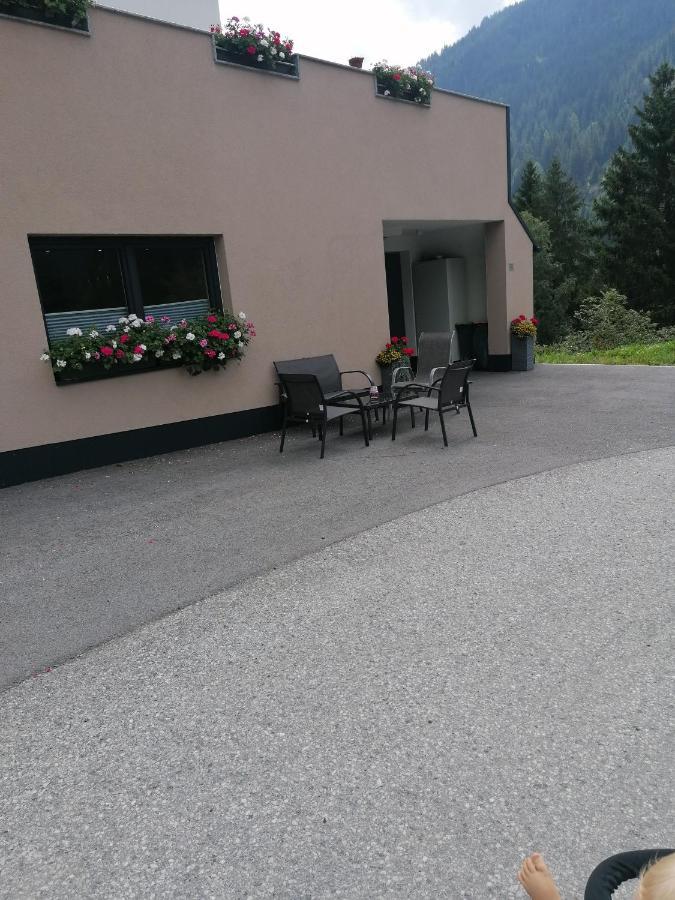 Haus In Der Kurve Appartement Kappl  Buitenkant foto