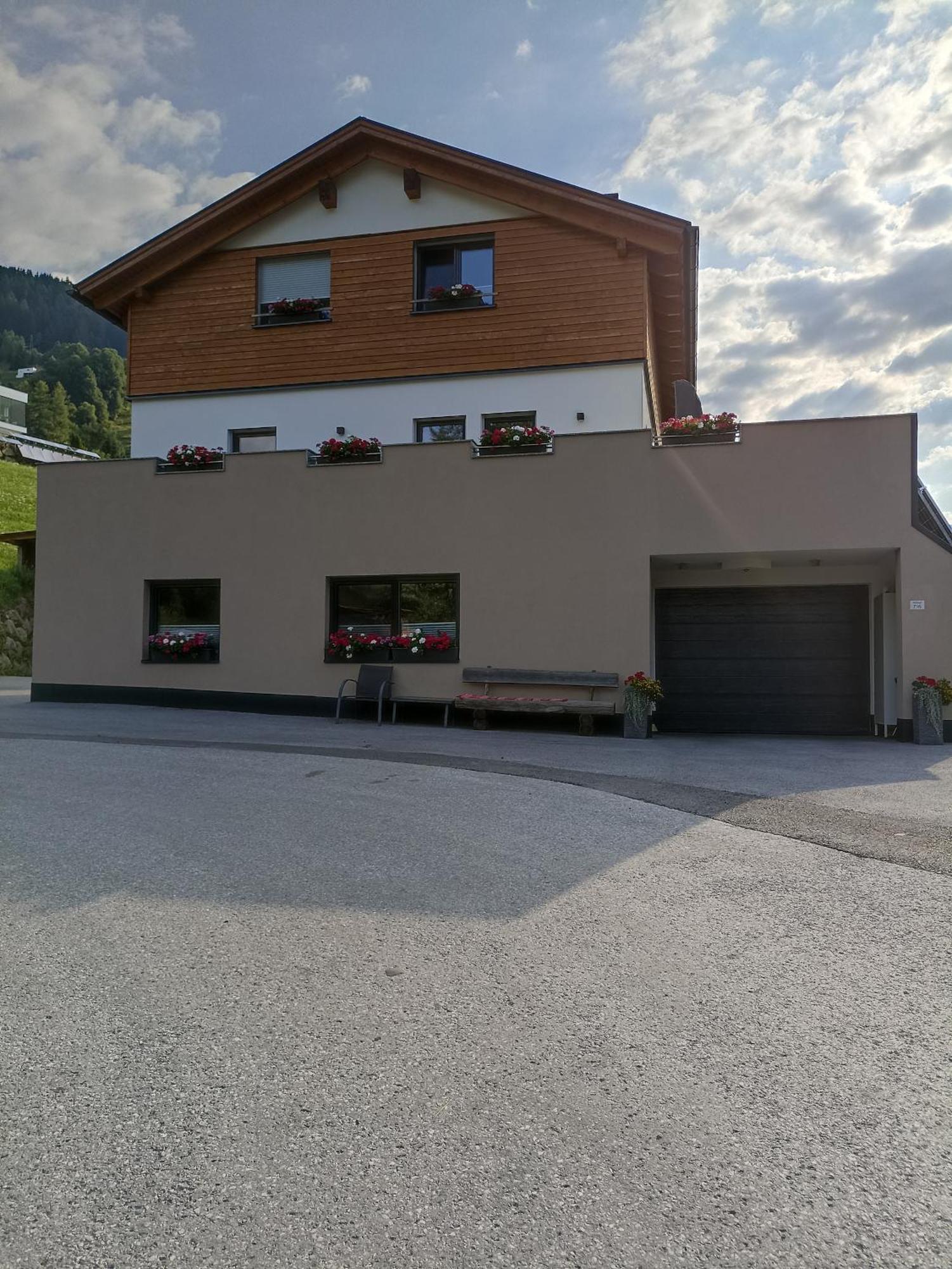 Haus In Der Kurve Appartement Kappl  Buitenkant foto